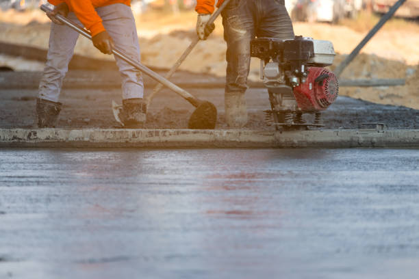 Best Concrete Sidewalk Installation in Harrah, OK